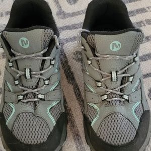 Merrell Moab 3 kids Hiking shoes